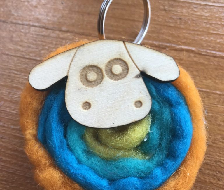 bárányos-kulcstartó-web